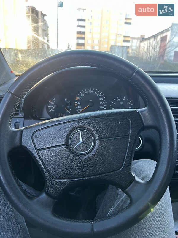 Седан Mercedes-Benz C-Class 1999 в Каменец-Подольском
