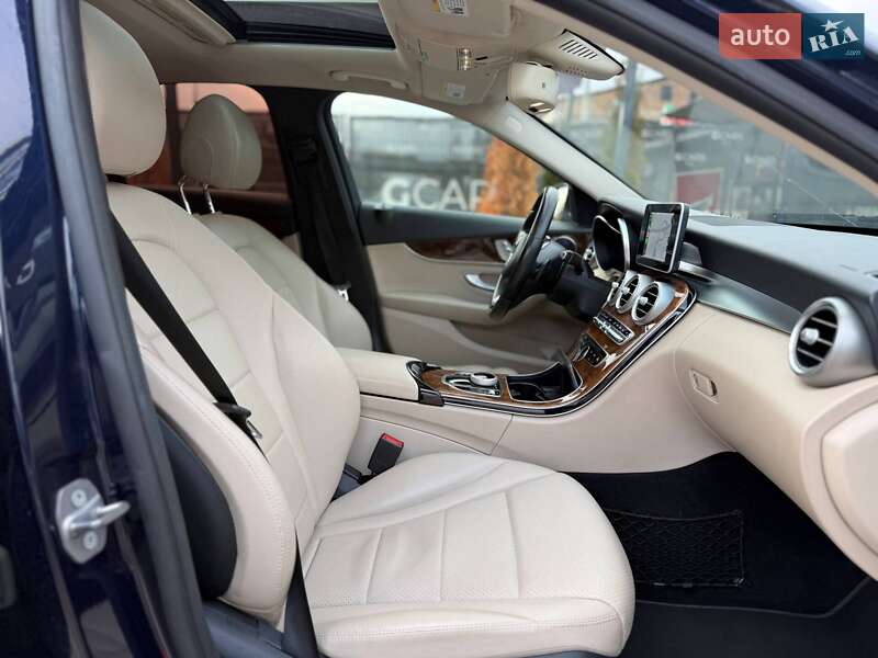Седан Mercedes-Benz C-Class 2018 в Киеве