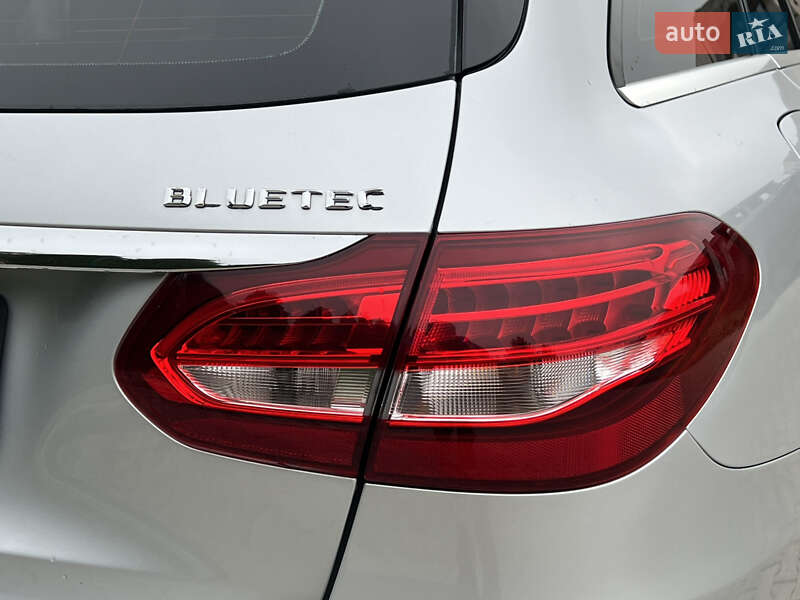 Универсал Mercedes-Benz C-Class 2015 в Одессе