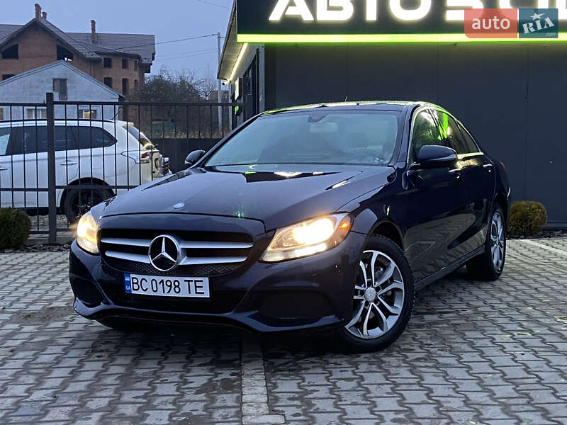 Седан Mercedes-Benz C-Class 2015 в Львові