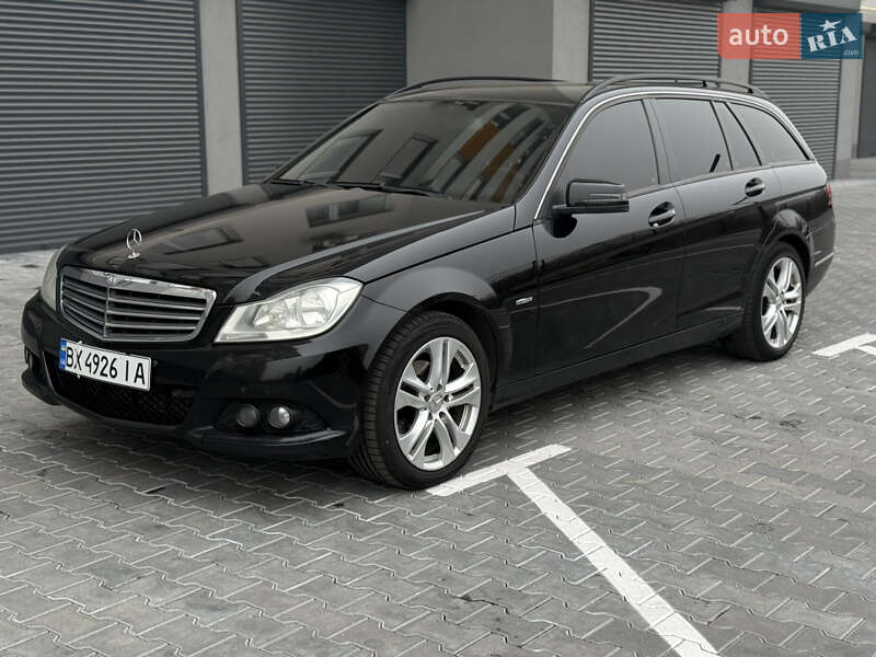 Универсал Mercedes-Benz C-Class 2012 в Хмельницком