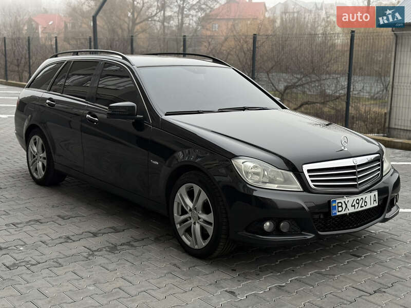 Универсал Mercedes-Benz C-Class 2012 в Хмельницком