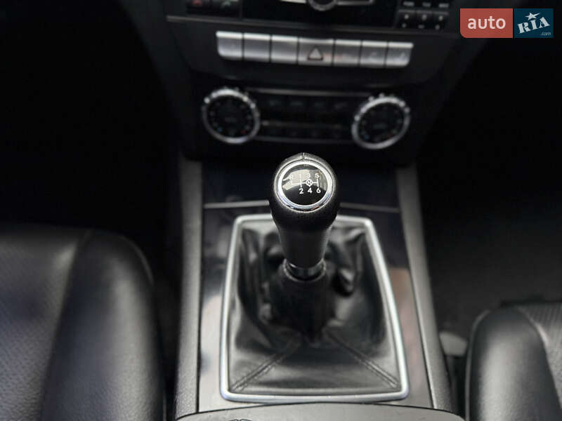 Универсал Mercedes-Benz C-Class 2012 в Хмельницком