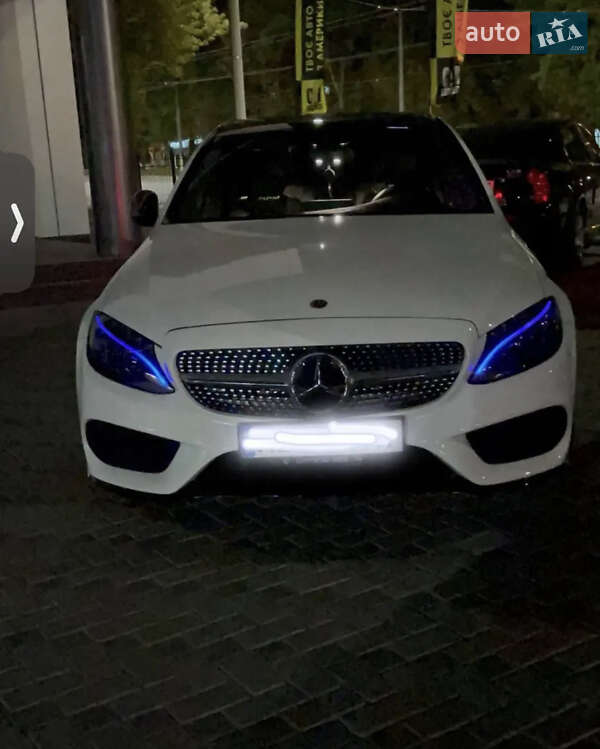Седан Mercedes-Benz C-Class 2015 в Киеве