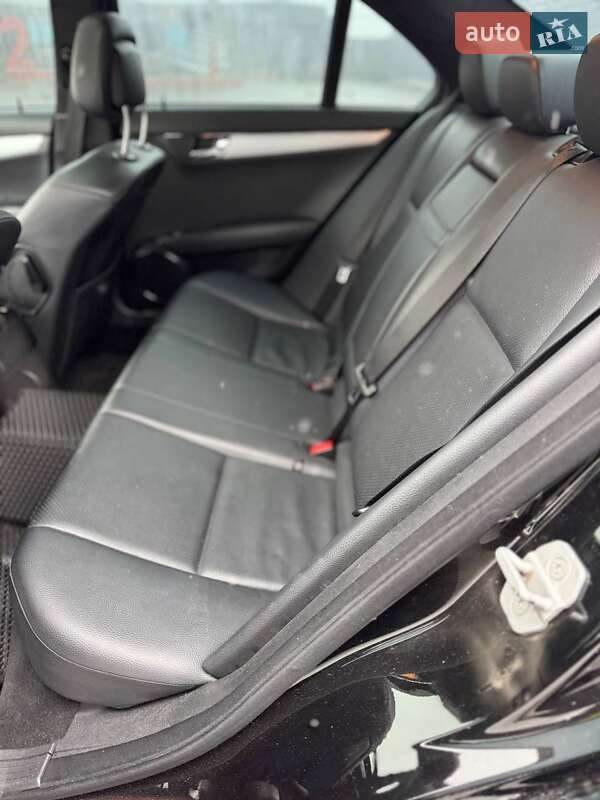 Седан Mercedes-Benz C-Class 2008 в Полтаві