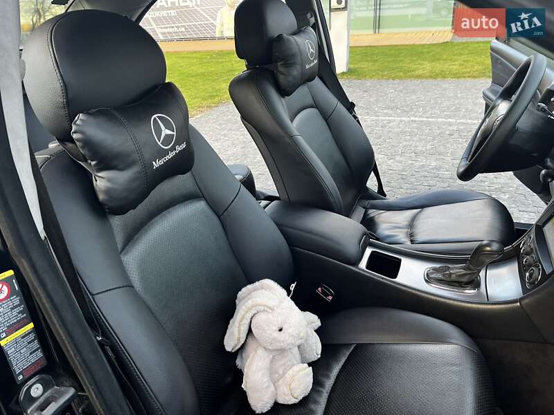 Седан Mercedes-Benz C-Class 2006 в Дніпрі