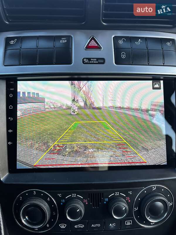 Седан Mercedes-Benz C-Class 2006 в Дніпрі