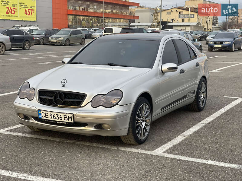 Mercedes-Benz C-Class 2003