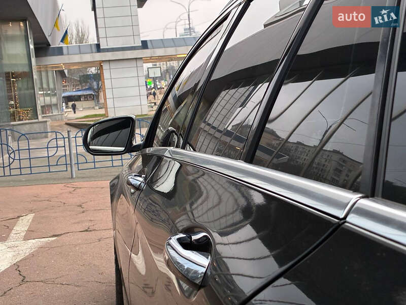 Універсал Mercedes-Benz C-Class 2016 в Києві