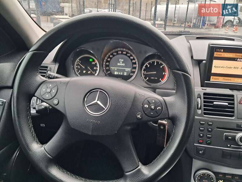 Універсал Mercedes-Benz C-Class 2010 в Могилів-Подільському