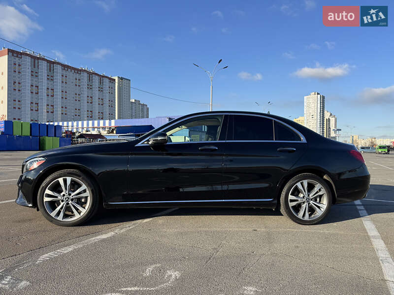 Седан Mercedes-Benz C-Class 2019 в Києві