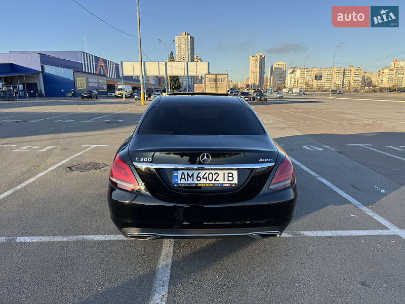 Седан Mercedes-Benz C-Class 2019 в Києві