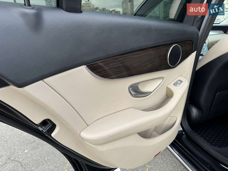 Седан Mercedes-Benz C-Class 2019 в Києві