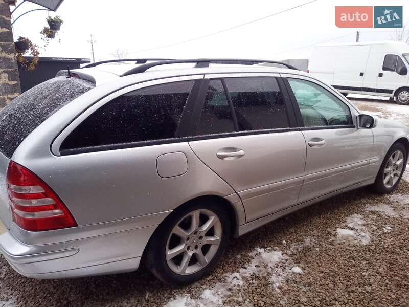 Универсал Mercedes-Benz C-Class 2006 в Ивано-Франковске