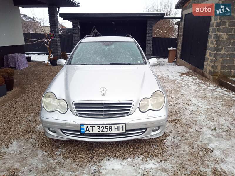 Универсал Mercedes-Benz C-Class 2006 в Ивано-Франковске