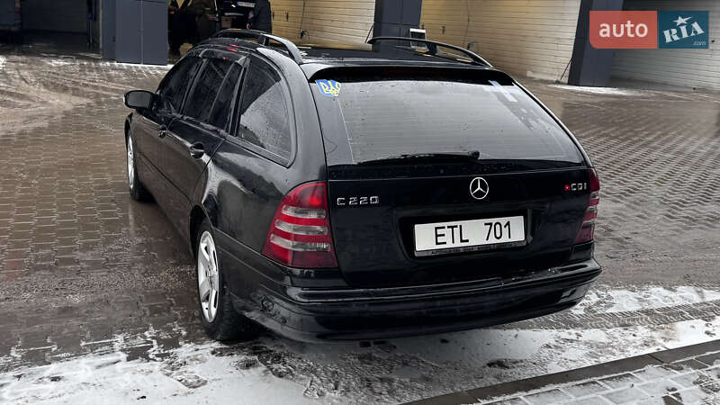 Універсал Mercedes-Benz C-Class 2002 в Теребовлі