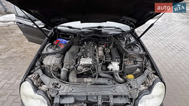 Універсал Mercedes-Benz C-Class 2002 в Теребовлі