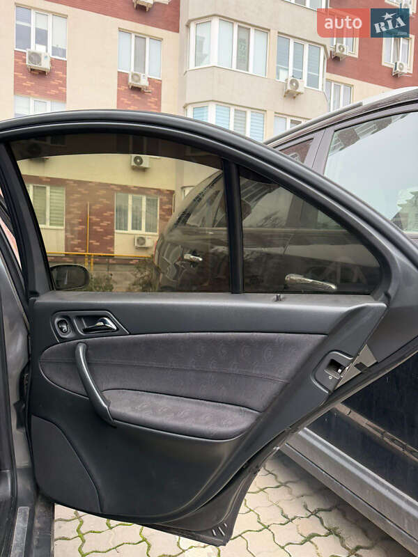 Седан Mercedes-Benz C-Class 2000 в Одесі