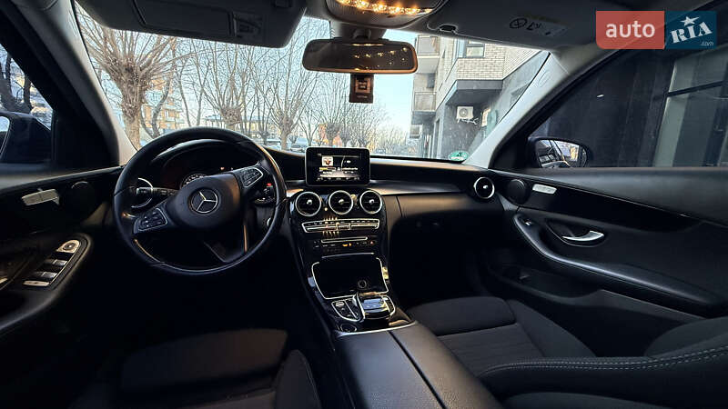 Универсал Mercedes-Benz C-Class 2015 в Ужгороде
