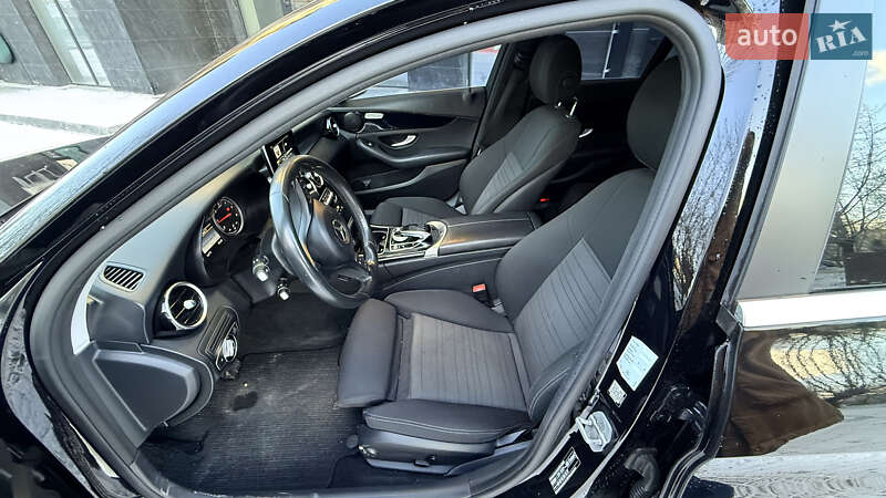 Универсал Mercedes-Benz C-Class 2015 в Ужгороде