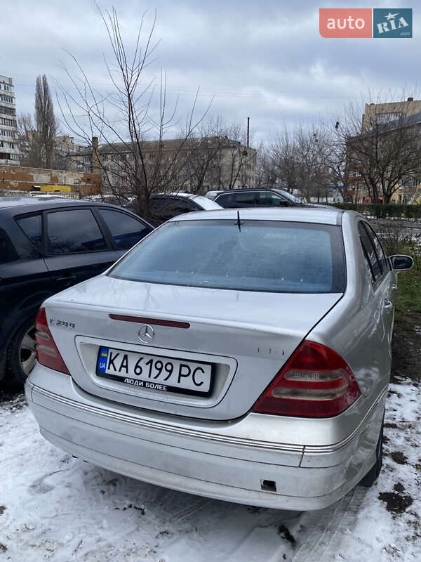 Mercedes-Benz C-Class 2001 Mercedes-Benz C-Class 2001