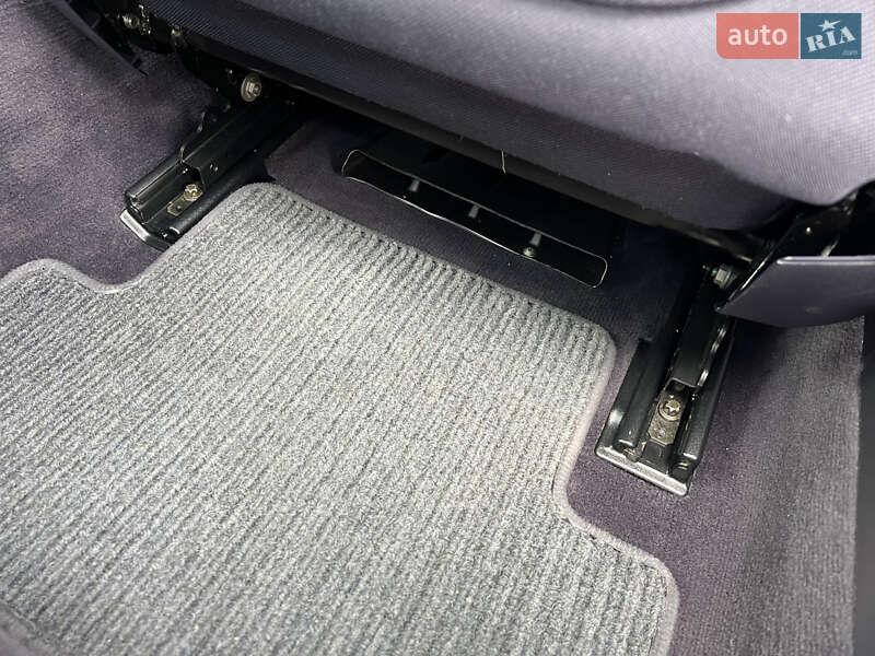 Седан Mercedes-Benz C-Class 2005 в Надвірній