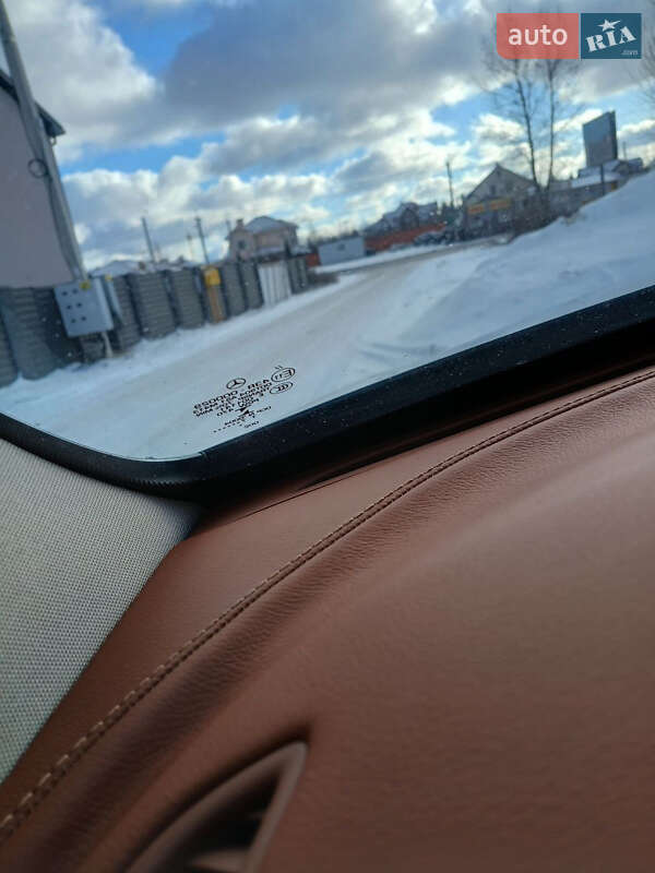 Седан Mercedes-Benz C-Class 2015 в Києві фото 30 Седан Mercedes-Benz C-Class 2015 в Києві