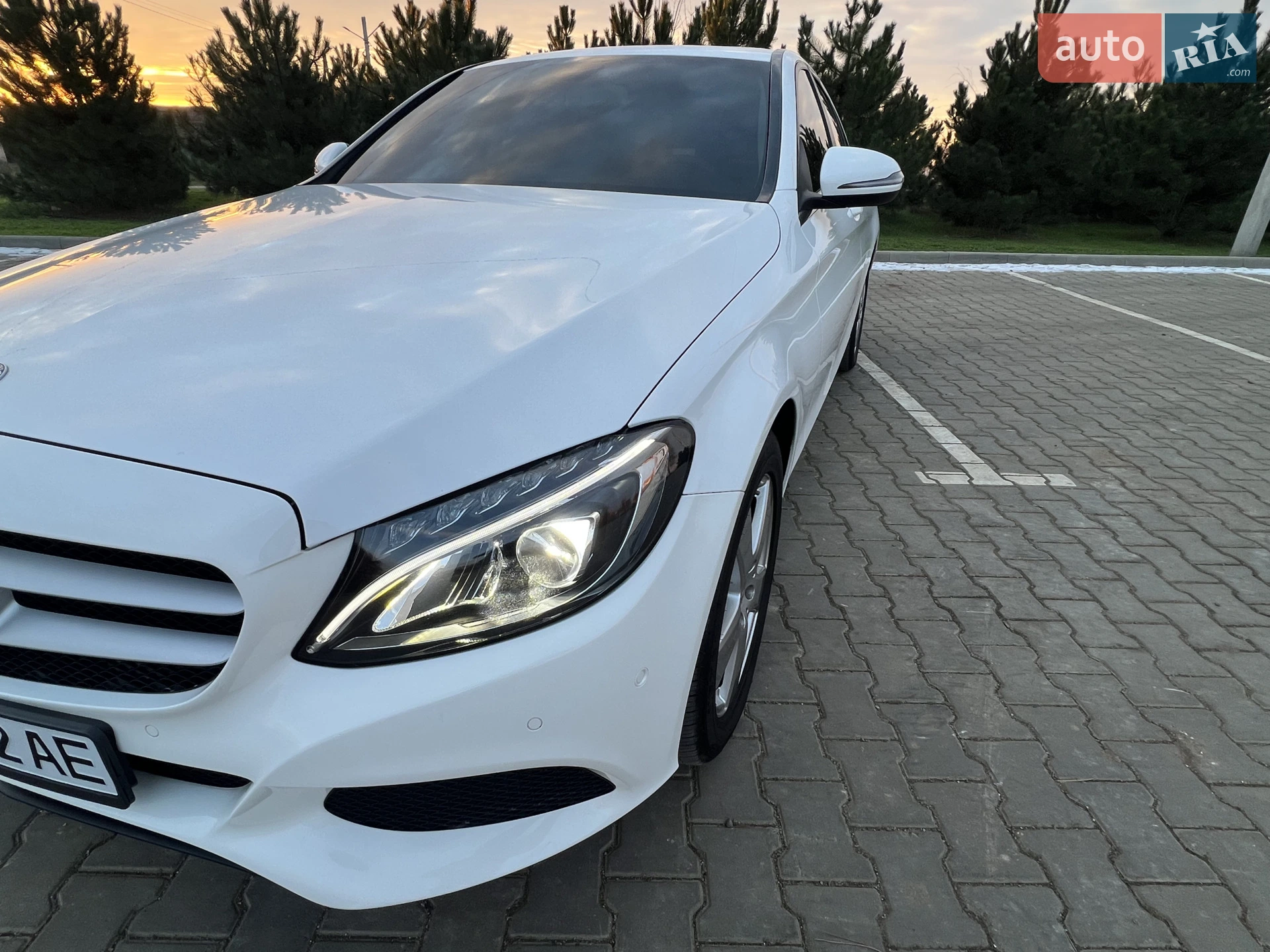 Mercedes-Benz C-Class 2017 VIN WDDWF3HB5JR314374 фото оголошення 14 з 65