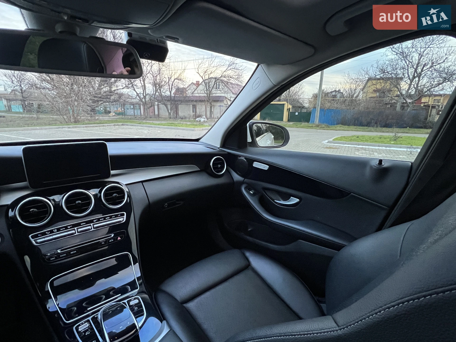 Mercedes-Benz C-Class 2017 VIN WDDWF3HB5JR314374 фото оголошення 46 з 65