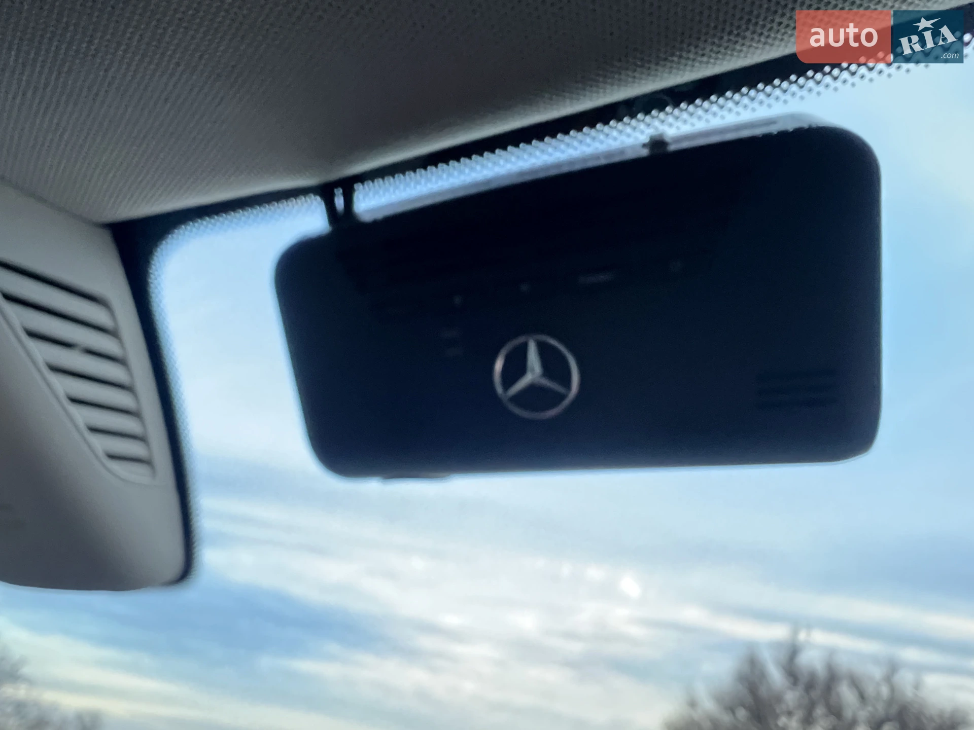 Mercedes-Benz C-Class 2017 VIN WDDWF3HB5JR314374 фото оголошення 47 з 65