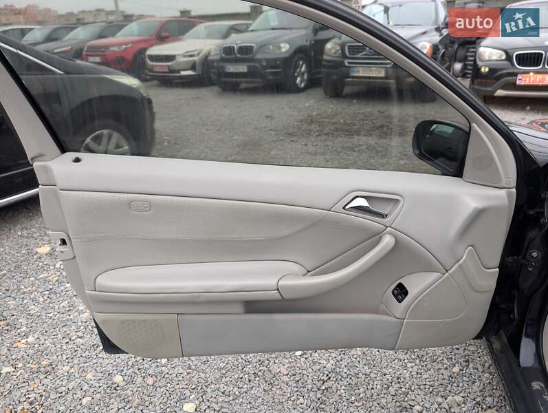 Купе Mercedes-Benz C-Class 2005 в Рівному