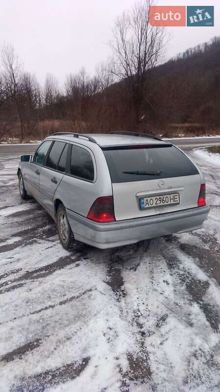 Універсал Mercedes-Benz C-Class 1998 в Хусті