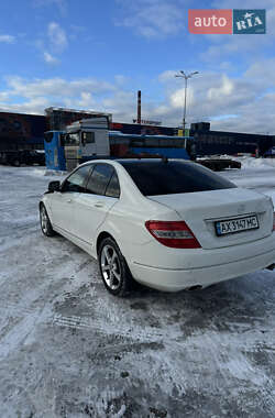 Седан Mercedes-Benz C-Class 2008 в Києві