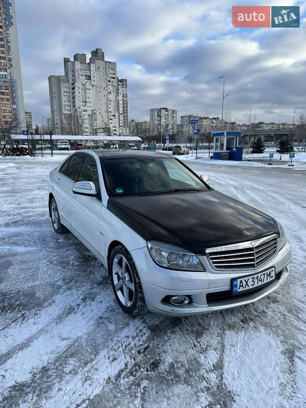 Седан Mercedes-Benz C-Class 2008 в Киеве фото 6 Седан Mercedes-Benz C-Class 2008 в Киеве