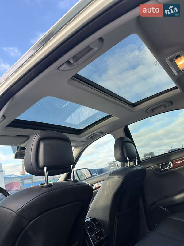 Седан Mercedes-Benz C-Class 2008 в Киеве фото 11 Седан Mercedes-Benz C-Class 2008 в Киеве