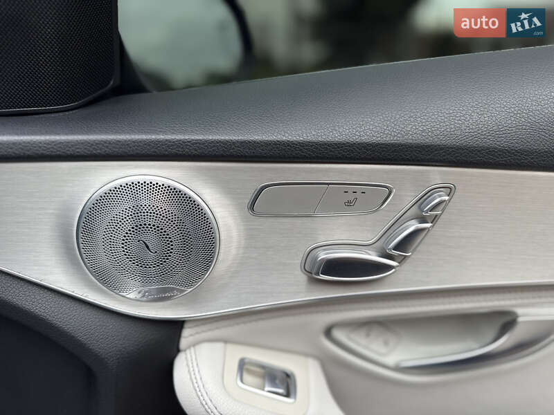 Седан Mercedes-Benz C-Class 2016 в Львове