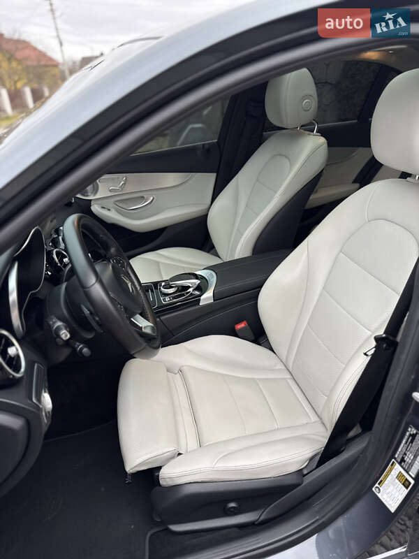 Седан Mercedes-Benz C-Class 2016 в Львове