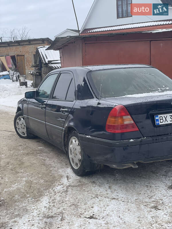 Седан Mercedes-Benz C-Class 1995 в Белогорье фото 8 Седан Mercedes-Benz C-Class 1995 в Белогорье