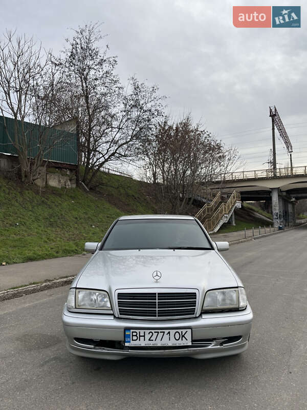 Седан Mercedes-Benz C-Class 1998 в Одесі