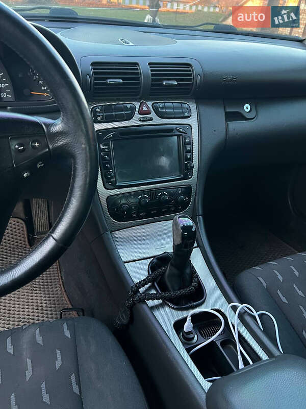 Купе Mercedes-Benz C-Class 2003 в Кривому Розі