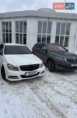 Седан Mercedes-Benz C-Class 2011 в Калиновке