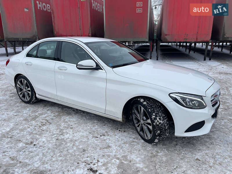 Седан Mercedes-Benz C-Class 2016 в Киеве