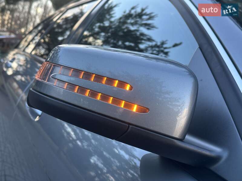 Универсал Mercedes-Benz C-Class 2013 в Дрогобыче