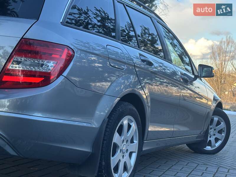 Универсал Mercedes-Benz C-Class 2013 в Дрогобыче