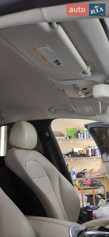 Седан Mercedes-Benz C-Class 2016 в Києві фото 46 Седан Mercedes-Benz C-Class 2016 в Києві