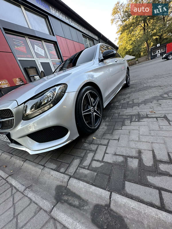 Mercedes-Benz C-Class 2015