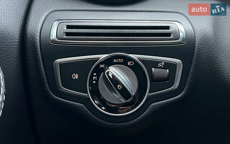 Седан Mercedes-Benz C-Class 2016 в Львове