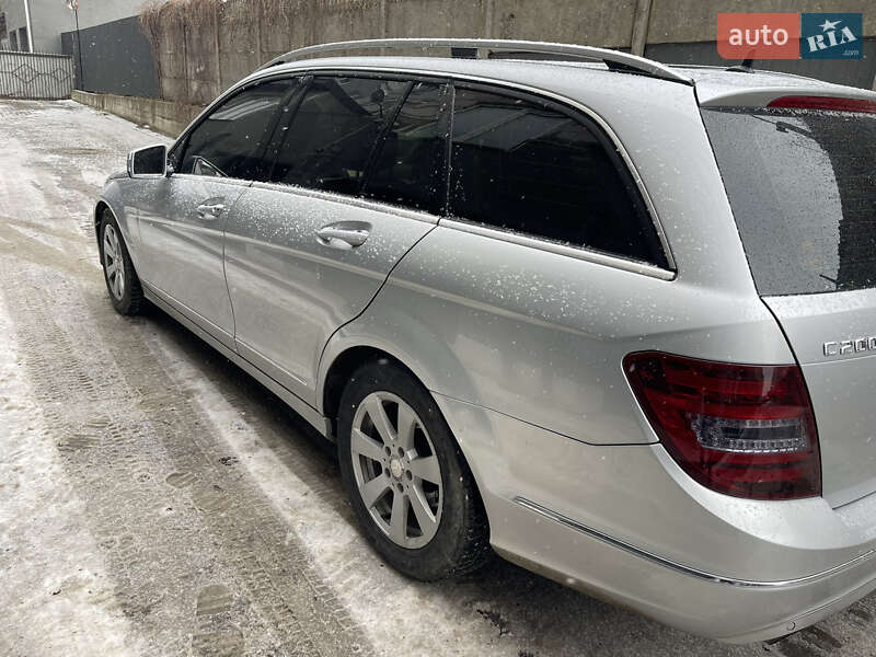 Универсал Mercedes-Benz C-Class 2013 в Ивано-Франковске