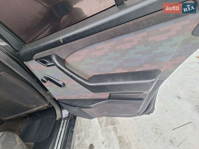 Седан Mercedes-Benz C-Class 1994 в Черновцах фото 26 Седан Mercedes-Benz C-Class 1994 в Черновцах