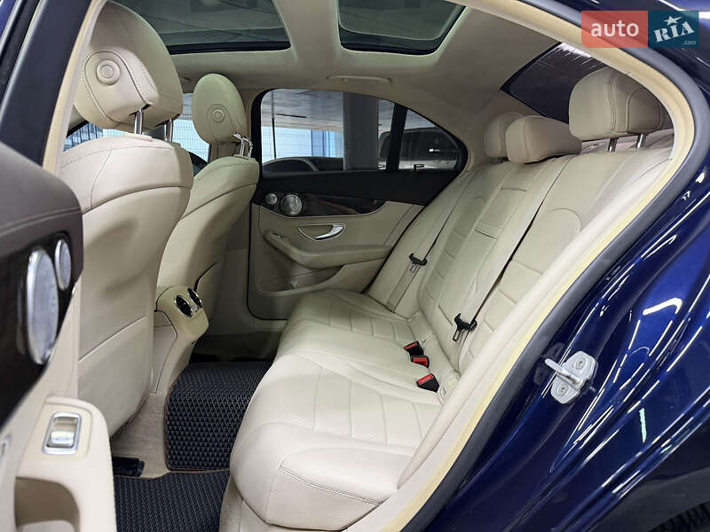 Седан Mercedes-Benz C-Class 2015 в Одессе фото 23 Седан Mercedes-Benz C-Class 2015 в Одессе
